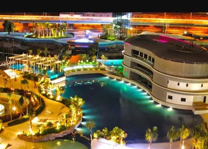 Apartment Azure Urban Residences- View *
